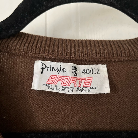 Pringle Sports Scotland V Neck Centre Argyle Lambswool Jumper in Brown - Picture 3 of 10